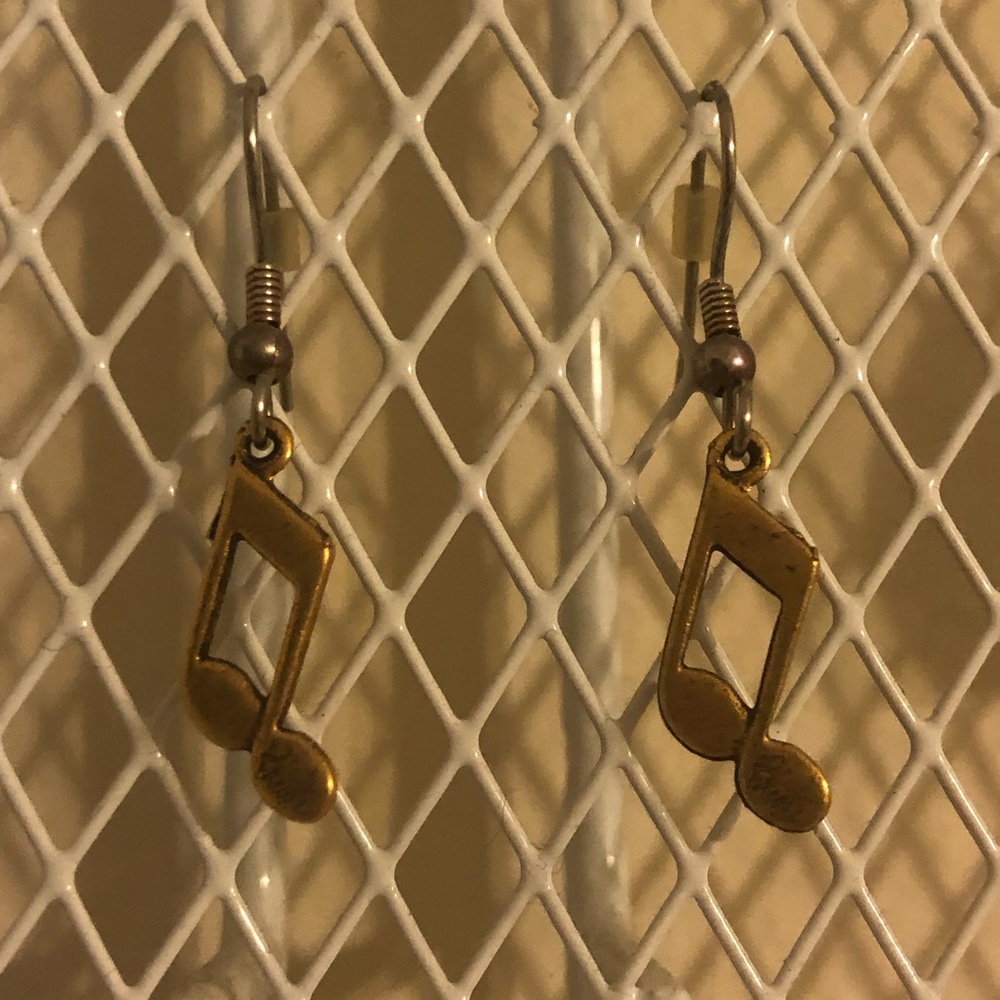 Music notes bronze earrings